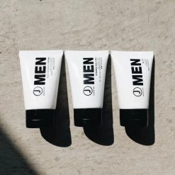 J Beverly Hills MEN Strong Hold Gel 60ml 5 J Beverly Hills MEN Strong Hold Gel 60ml -Haarverzorgings Winkel 644216023233 strong hold 644216023738 glue 644216023035 texturizing 2