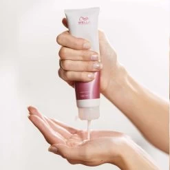 Wella Wellaplex No3 Hair Stabilizer 100ml -Haarverzorgings Winkel wellaplex hair stabilizer nr 3 100ml textuur